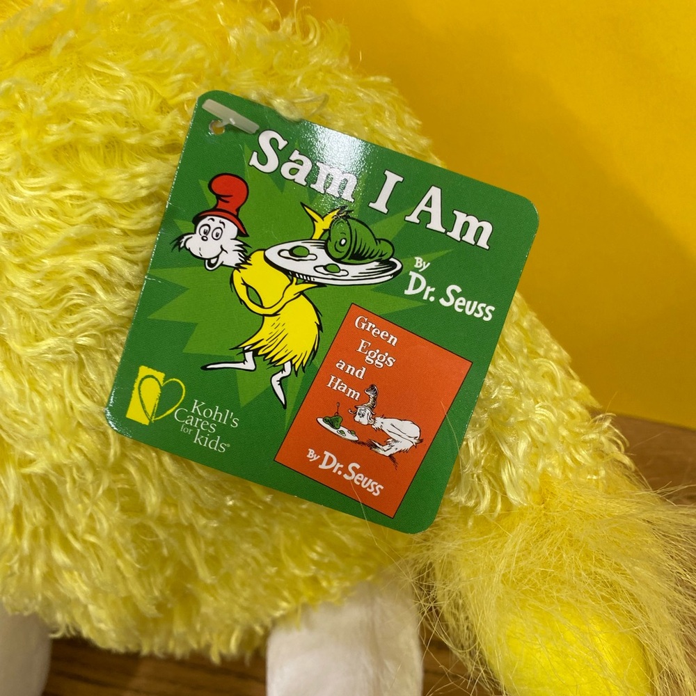 Funko POP! Dr. Seuss Sam I Am and Sam’s Friend Vinyl Figures and Sam I Am Plush - Picture 3 of 10